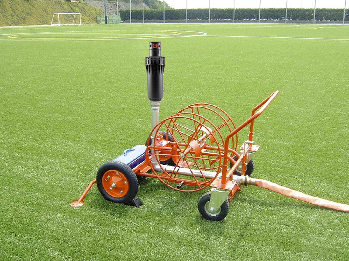 ホース巻取り台車